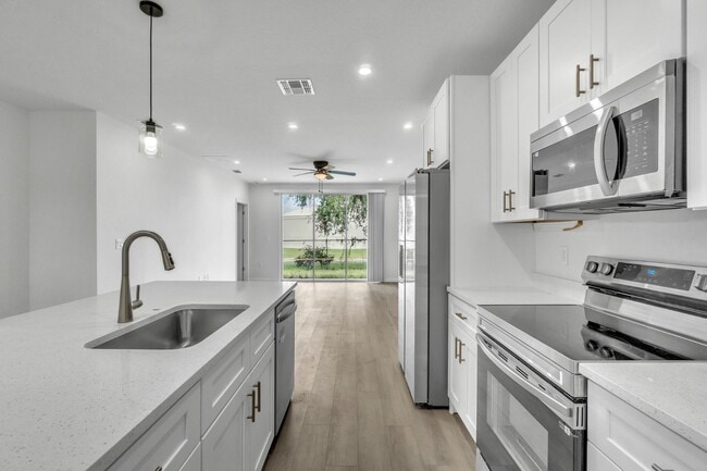 Building Photo - 2539 Slim Haywood Ave