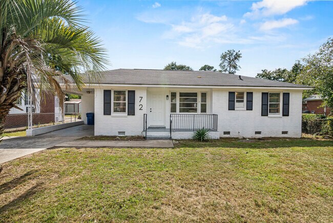 Primary Photo - 72 Madera Dr