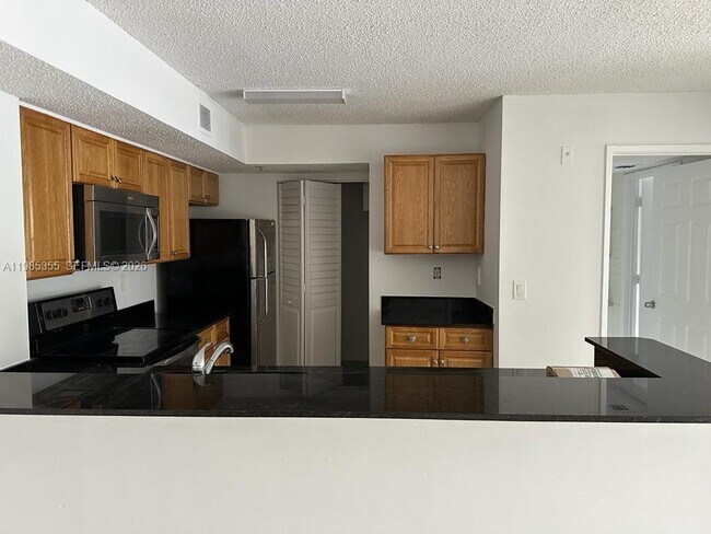 Building Photo - 3830 Lyons Rd