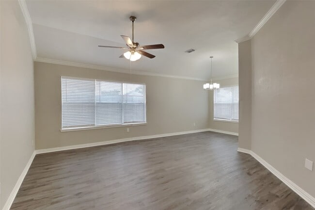 Building Photo - 21011 Carmel Valley Dr