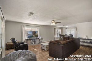 Building Photo - 7205 Breeze Hollow