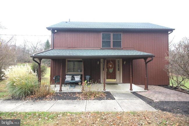 Primary Photo - 48 Poor Farm Rd