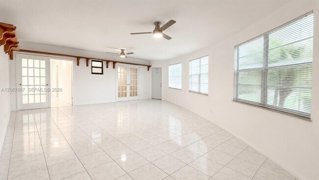 Building Photo - 6921 NW 5th Ct