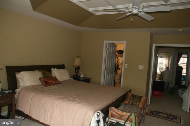 Building Photo - 20925 Cheyenne Terrace