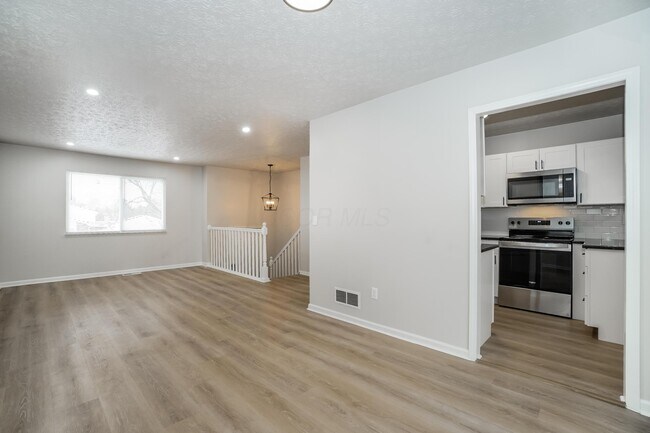 Building Photo - 3764 Whetstone Dr