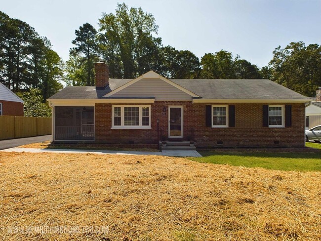 Primary Photo - Fully Renovated 3 Bedroom 1.5 Bath Brick R...