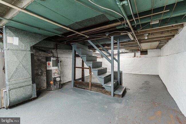 Building Photo - 724 Moyer St