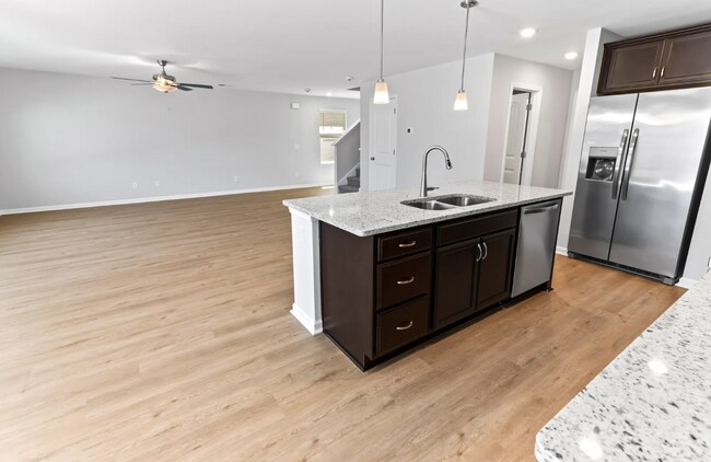 Building Photo - 248 Justify Ave