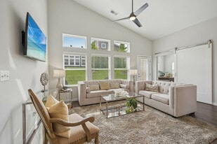 Building Photo - Burr Oak Commons