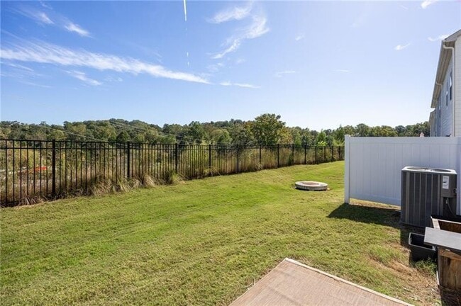 Building Photo - 133 Madison Bend