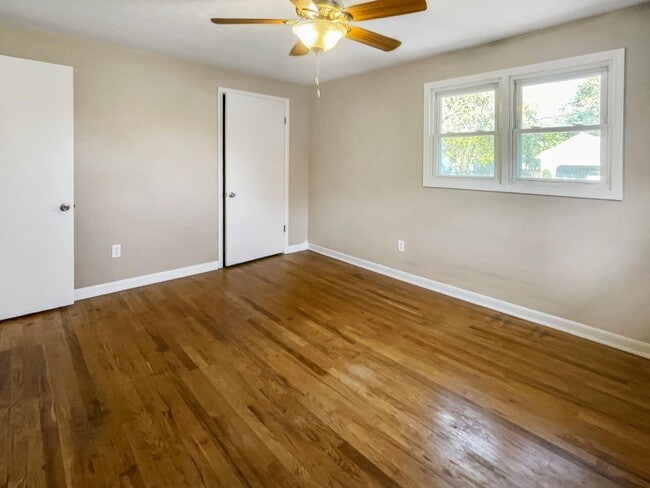 Building Photo - 6643 Buck Creek Ave SW