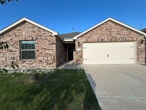 Building Photo - 3094 Chillingham Dr