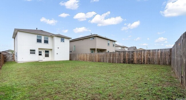 Building Photo - 6522 Tempo Switch