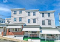 Building Photo - 32 Powell St