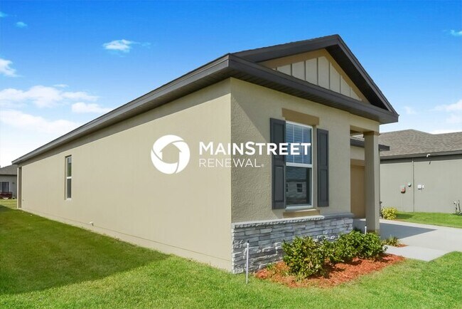 Building Photo - 3 Bedroom Pet-Friendly Home in St. Cloud, FL with Main Street Renewal