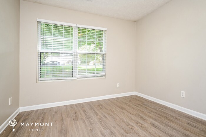 Building Photo - 127 Goldleaf Dr