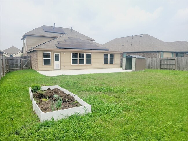 Building Photo - 15606 Barton Orchard Ln
