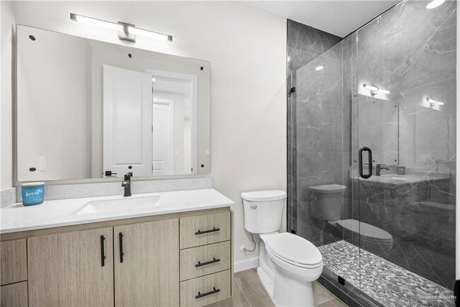 Building Photo - 21 Dorado Dr