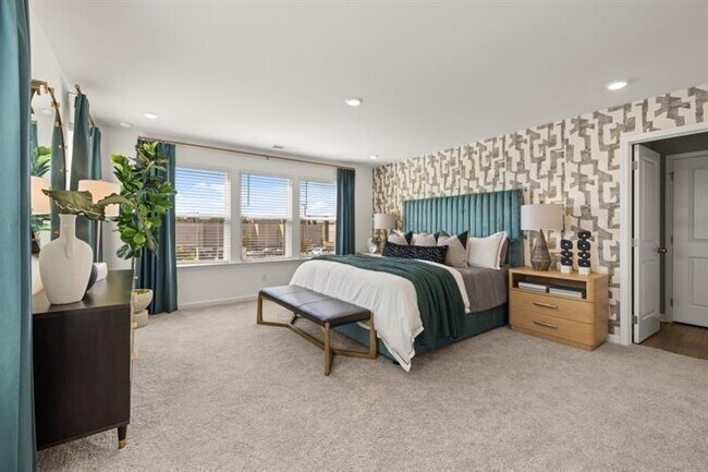 Building Photo - 2752 Lou Lou Ln