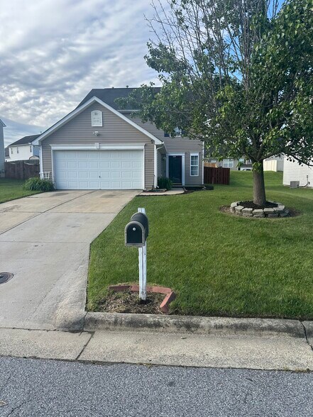 Primary Photo - 1009 Highstone Dr
