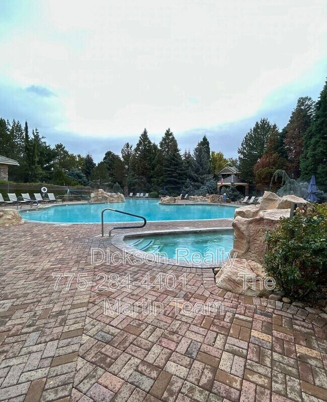 Building Photo - 900 S Meadows Pkwy