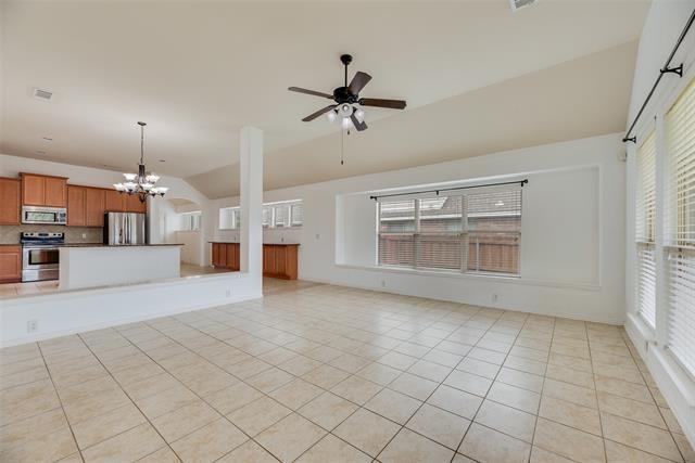 Building Photo - 6556 Fairview Dr