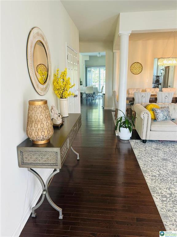 Building Photo - 1075 Swallow Tail Ln