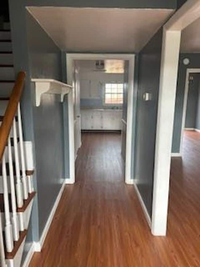 Building Photo - Price Reduced!