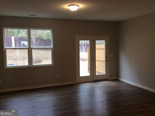 Building Photo - 3075 Tarian Way