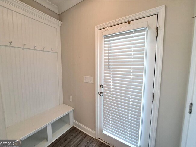 Building Photo - 637 Stan Hope Ln