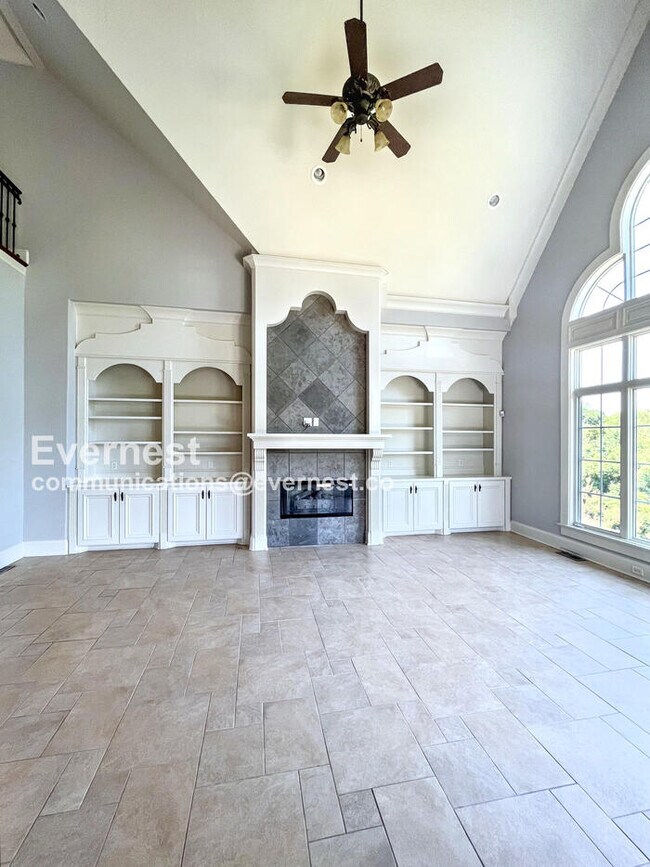 Building Photo - 9558 Hampton Reserve Dr