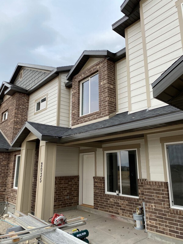 Building Photo - 2035 N 350 E
