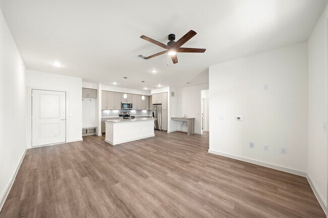 Primary Photo - 5550 Dancy Rd
