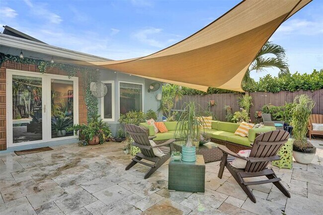 Building Photo - 1935 Harbour Inlet Dr