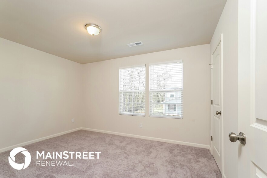 Building Photo - 4607 Sweet Bulb Ln