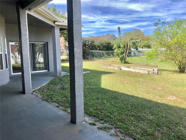 Building Photo - 6406 Canterlea Dr