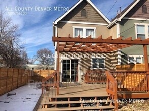 Building Photo - 380 Elati St