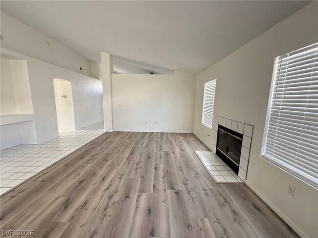 Building Photo - 5438 Morning Swim Ln