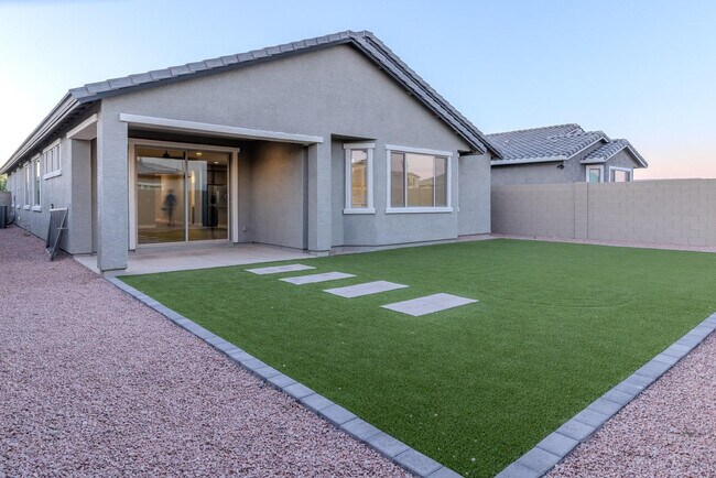 Building Photo - 9701 E Spiral Ave