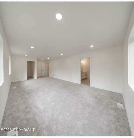Building Photo - 445 Idaho St