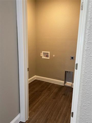 Building Photo - 422 W Coffin St