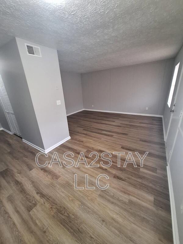 Building Photo - 678 Knox Blvd