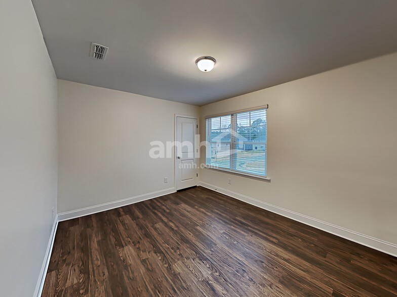 Building Photo - 3251 Brierhill Rd
