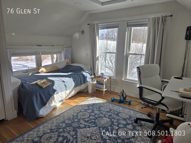 Building Photo - 76 Glen St