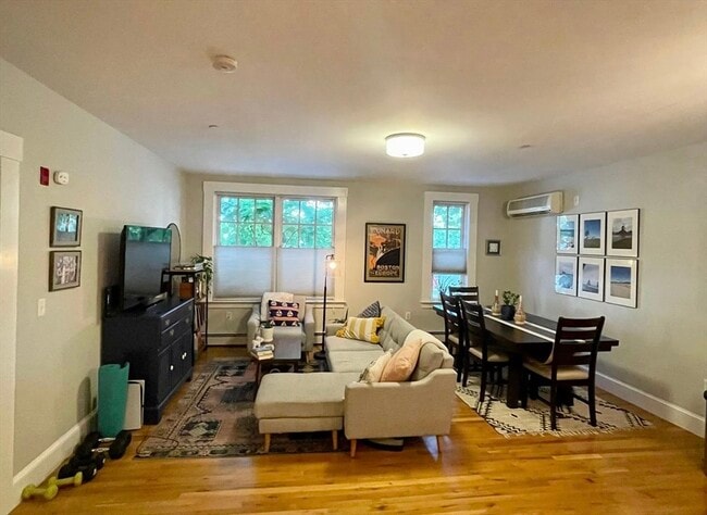 Building Photo - 432 Norfolk St