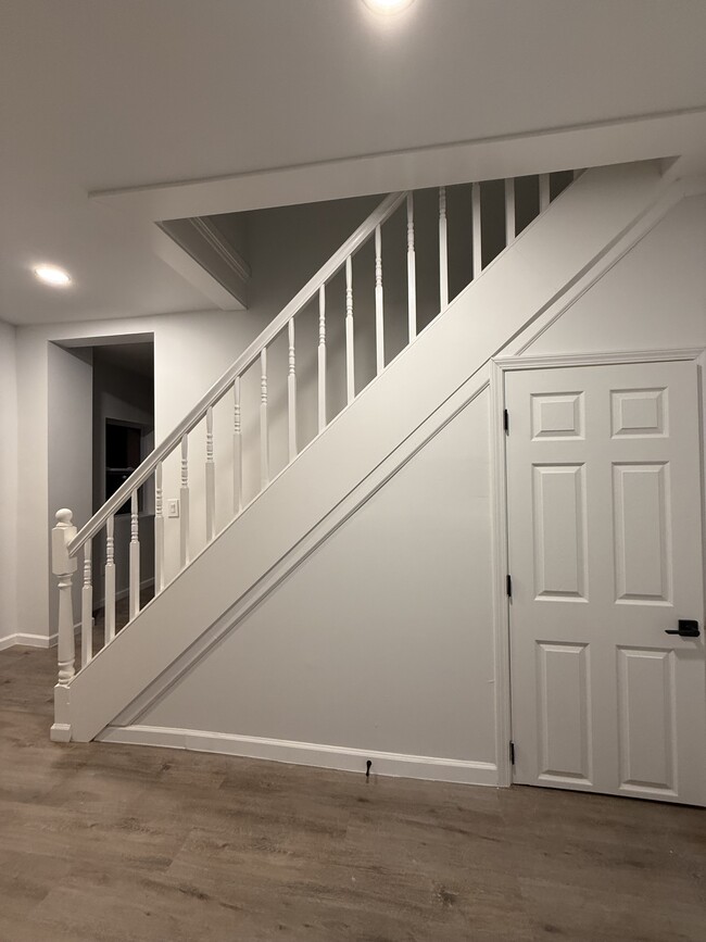 Building Photo - 5044 S Old 3C Hwy