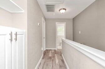 Building Photo - 3404 Blodgett St