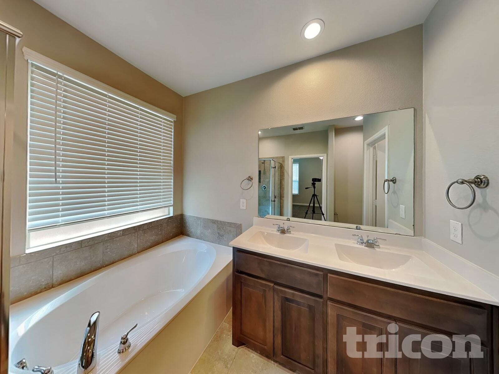 Building Photo - 162 Colter Dr