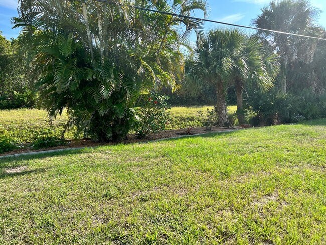 Building Photo - 2BR/2BA Detached Villa near the Atlanta Braves Stadium!