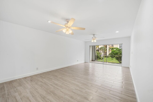 Building Photo - 200 Waterway Dr S